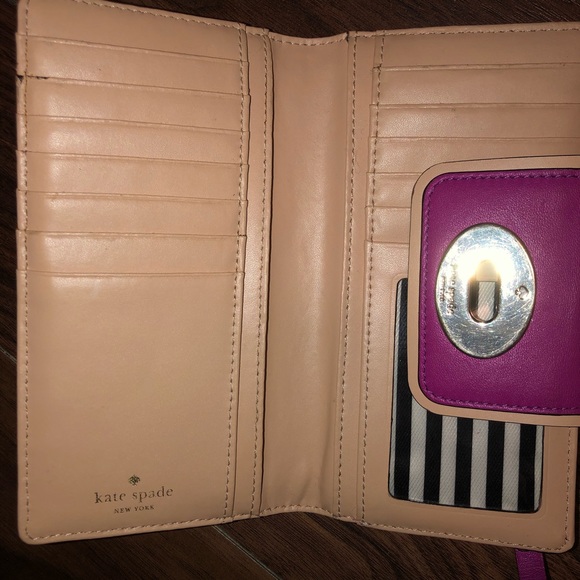 Kate Spade Wallet - Picture 3 of 4